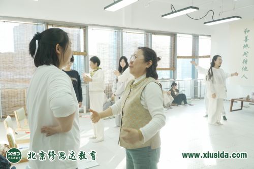 ������ʦ�ʾ��������ó���